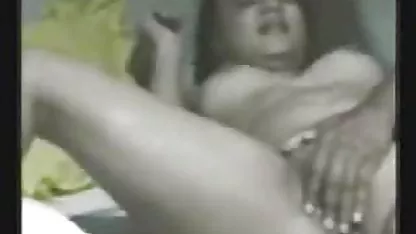 Baik seks bertiga porn indo masturbasi :D