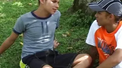 Dia pergi ke snack bar xxx indo bokeb lebih besar, Jamaika.