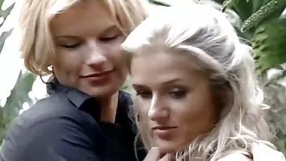 Tempat streaming bokep indo xxx tidur